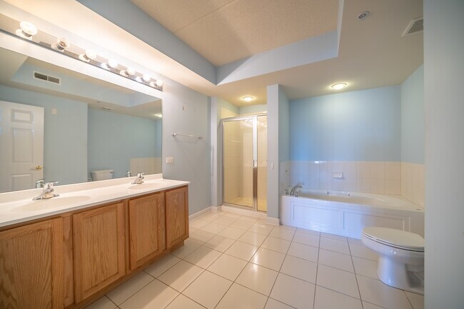 Building Photo - 77 N Wolf Rd