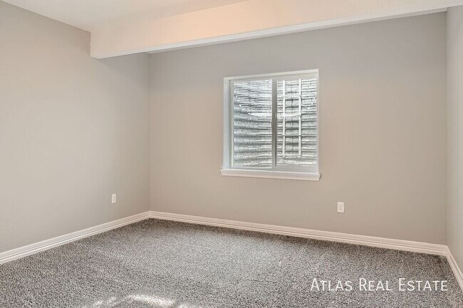 Building Photo - 7909 Broderick Ct