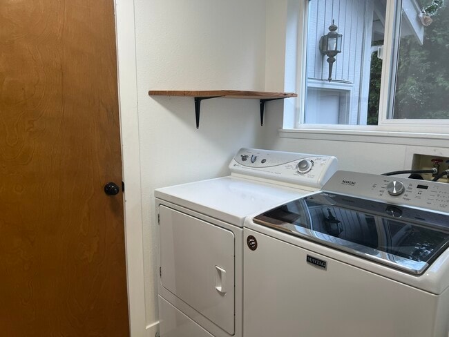 Building Photo - 7501 55th Ave Ct NW