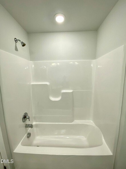 Building Photo - 129 Velvet Rdg Wy