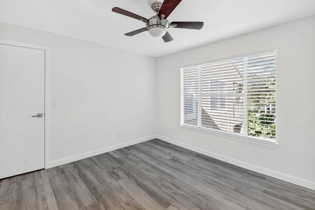 Building Photo - 1825 Palm Cove Blvd