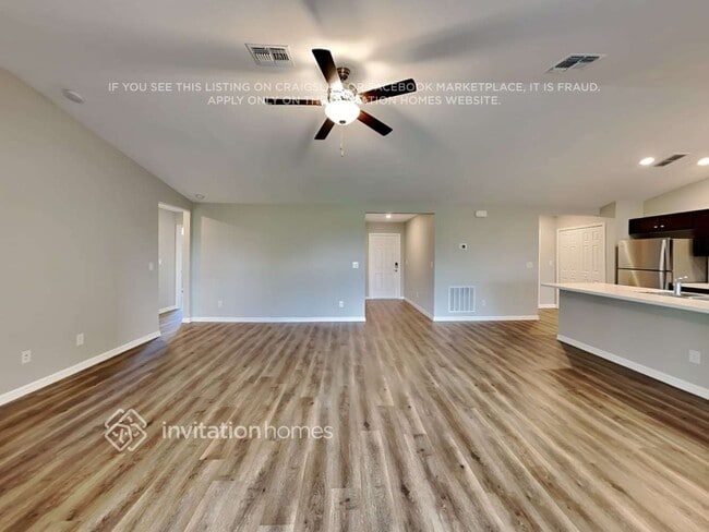 Building Photo - 332 Bahia Blanca Dr