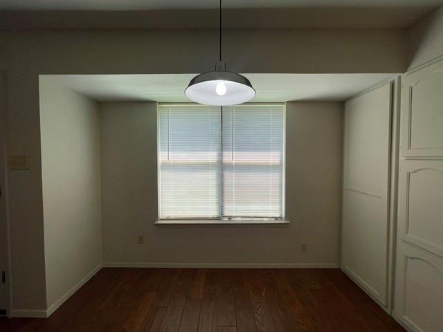Building Photo - 7536 Meadowlark Ln N