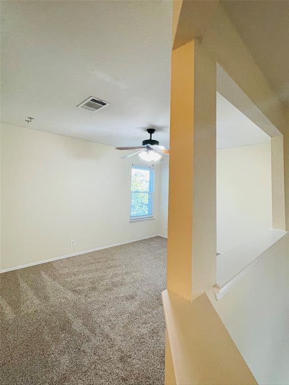 Building Photo - 1901 Brentwood Dr
