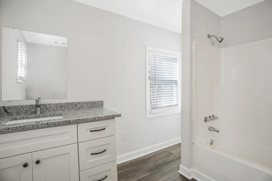 Building Photo - 6501 Kipping Way