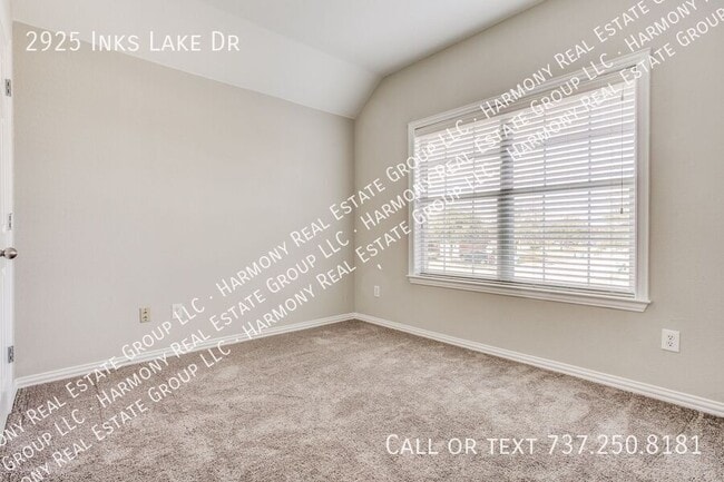 Building Photo - 2925 Inks Lake Dr