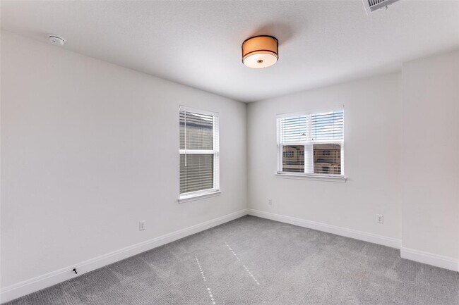 Building Photo - 14217 Silver Lace Ln