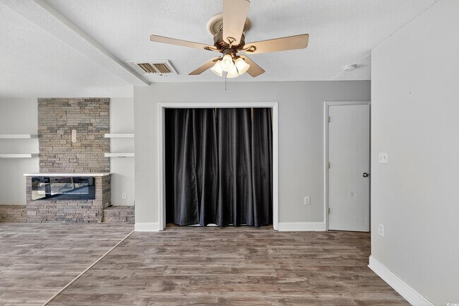 Building Photo - 1012 Possum Trot Rd