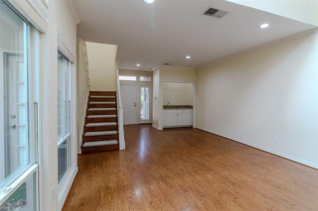 Building Photo - 4520 Glenwick Ln