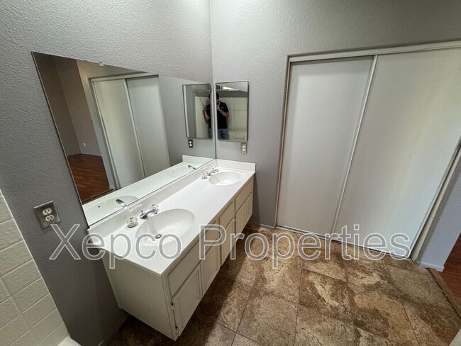 Building Photo - 82143 Pinyon Ave