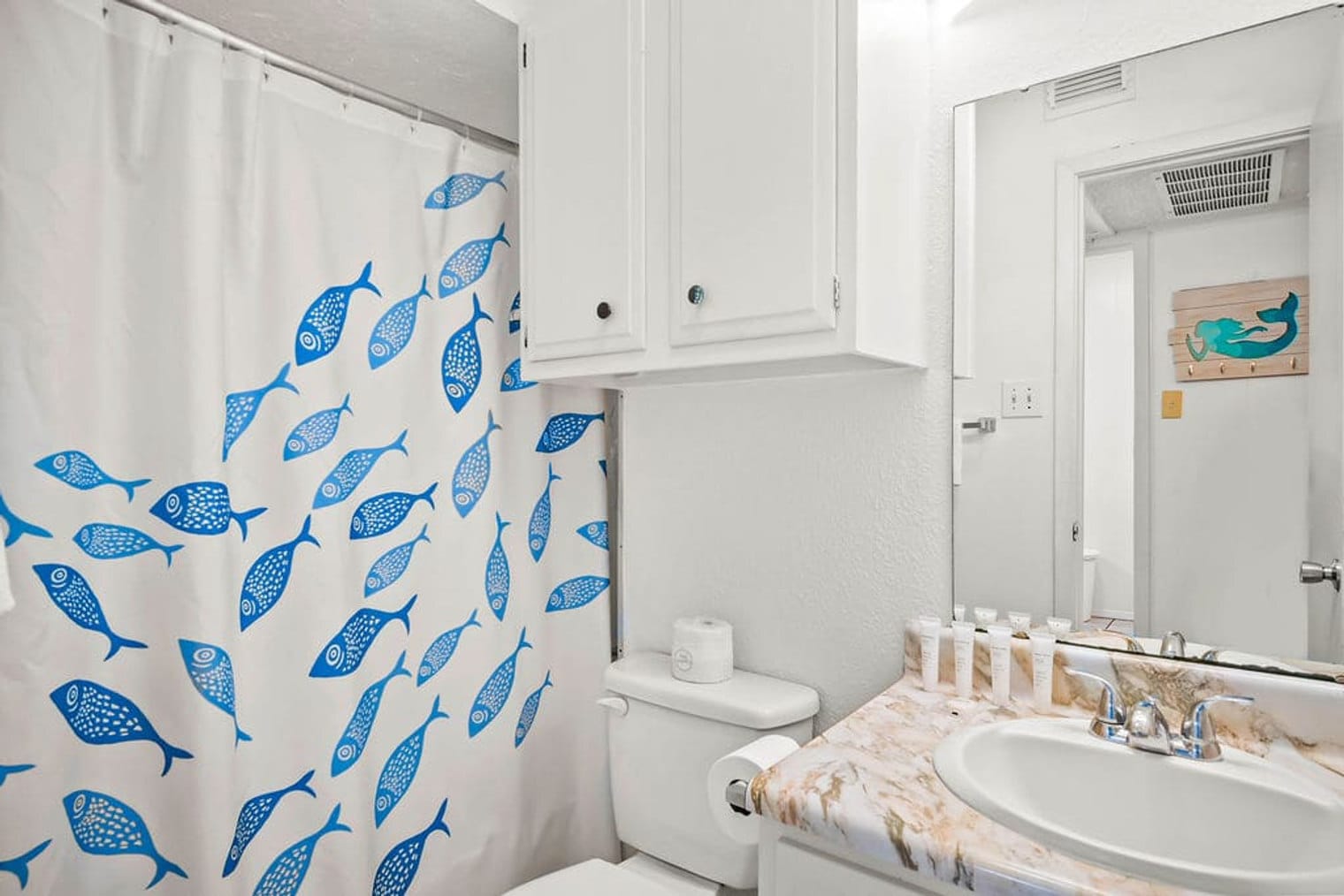 Building Photo - 2025 Eleventh Street-SI FL1-ID1023252P