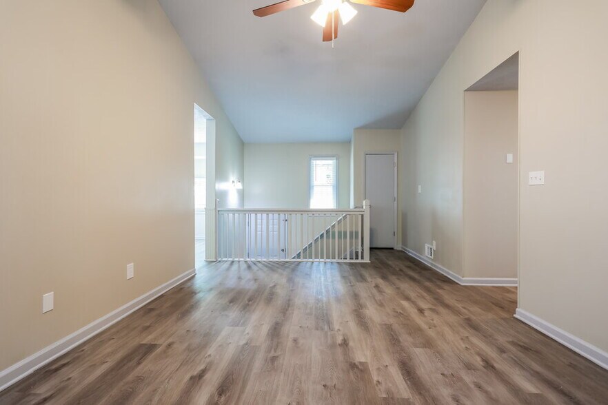 Building Photo - 3320 Revere Cir