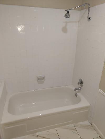 Building Photo - 5207 Millsprings Dr