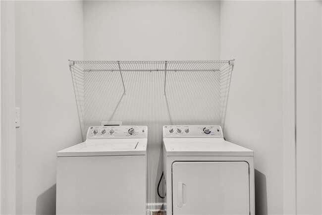 Building Photo - 1216 Marlo Wy