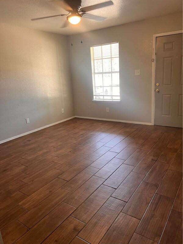 Building Photo - 4015 US-90