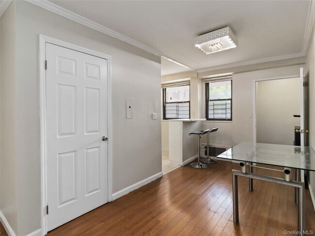 Building Photo - 61-25 98th St