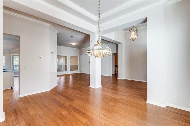 Building Photo - 6901 Bright Star Ln