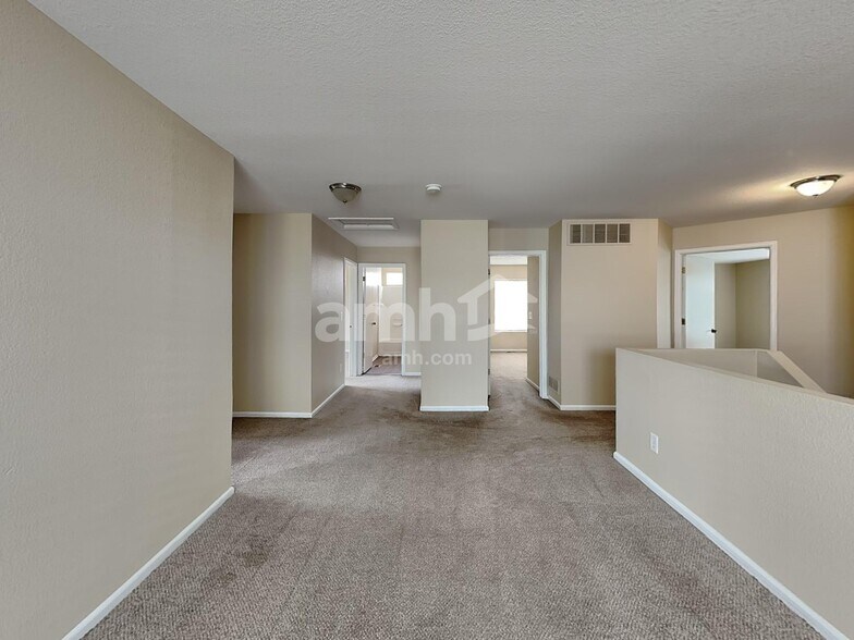 Building Photo - 21630 E Stoll Pl