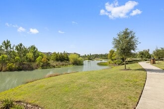 Building Photo - Charming 3 Bed, 2.5 Bath Rental Home in Wesley Chapel - Spacious and Modern!