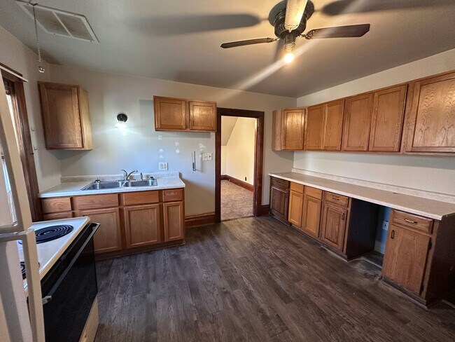 Building Photo - 1315/1317 Cleveland Avenue