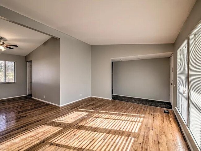 Building Photo - 13630 New Halls Ferry Road