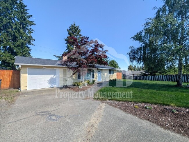 Building Photo - Comfortable Single-Story Rambler in Central Kitsap