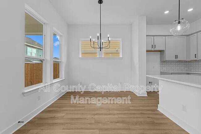 Building Photo - 217 Flowering Senna Dr