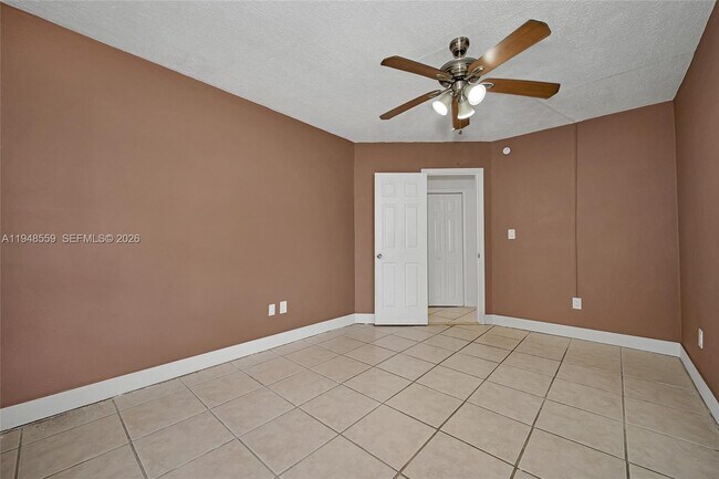 Building Photo - 1922 McKinley St