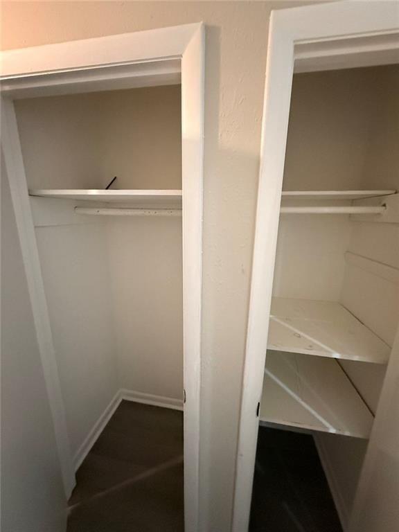 Building Photo - 3891 Artist View Dr