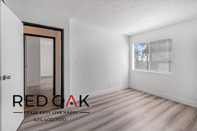 Building Photo - 14255 Tyler St