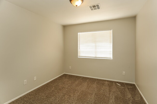 Building Photo - 4738 Zia Ridge St