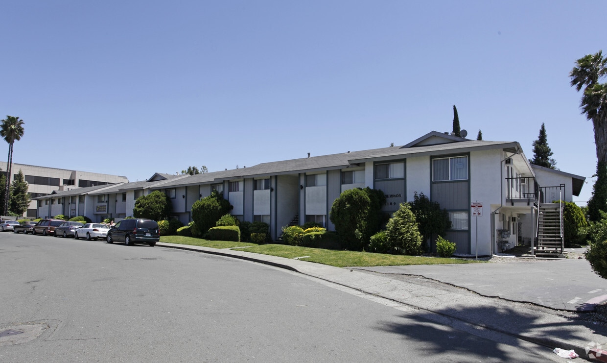 Tradewind Apartments - 1189 Dana Dr Fairfield CA 94533 | Apartment Finder