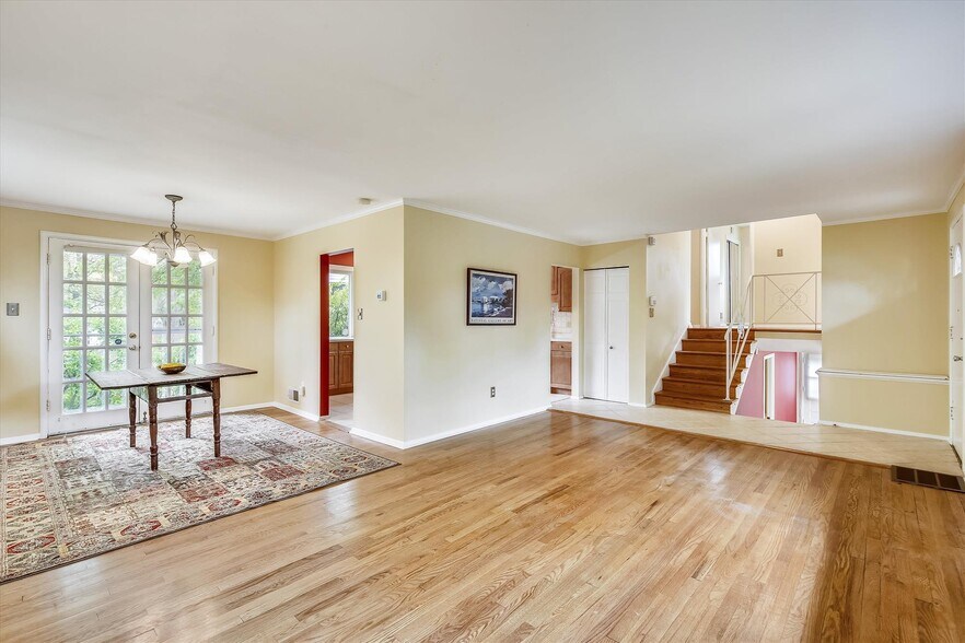 Building Photo - 2511 Harmon Rd