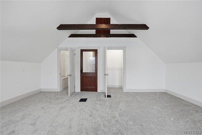 Building Photo - 444 W Ferry St