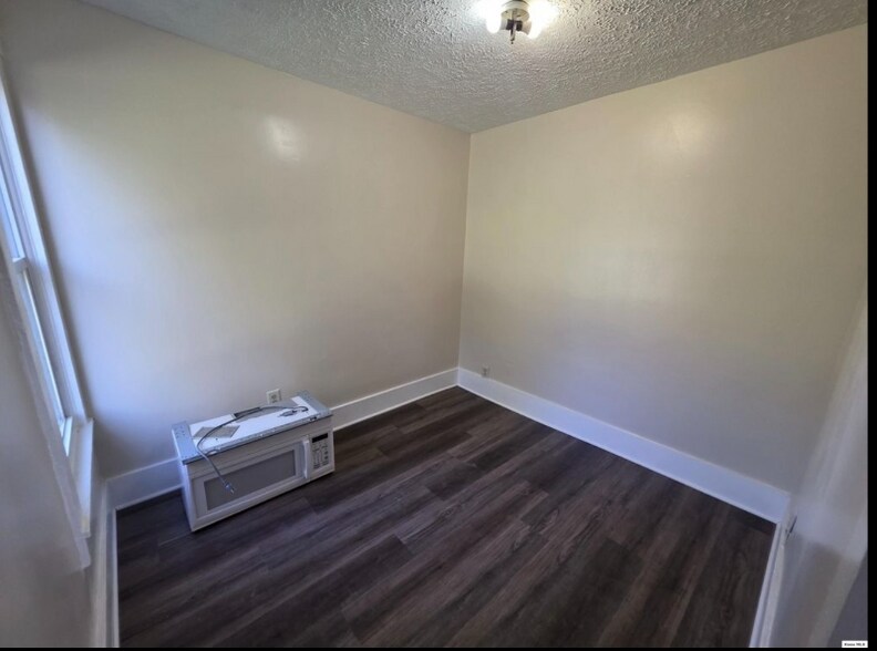 Building Photo - 6640 County Rd 23