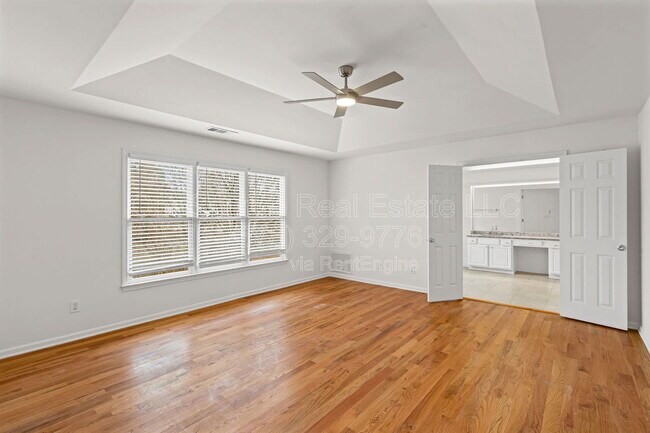 Building Photo - 7230 Cloverhurst Ct