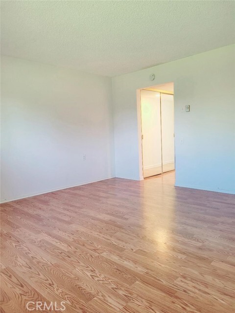 Building Photo - 5515 W Paseo Del Lago