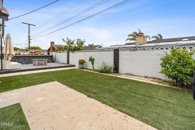 Building Photo - 1712 N 7th Pl