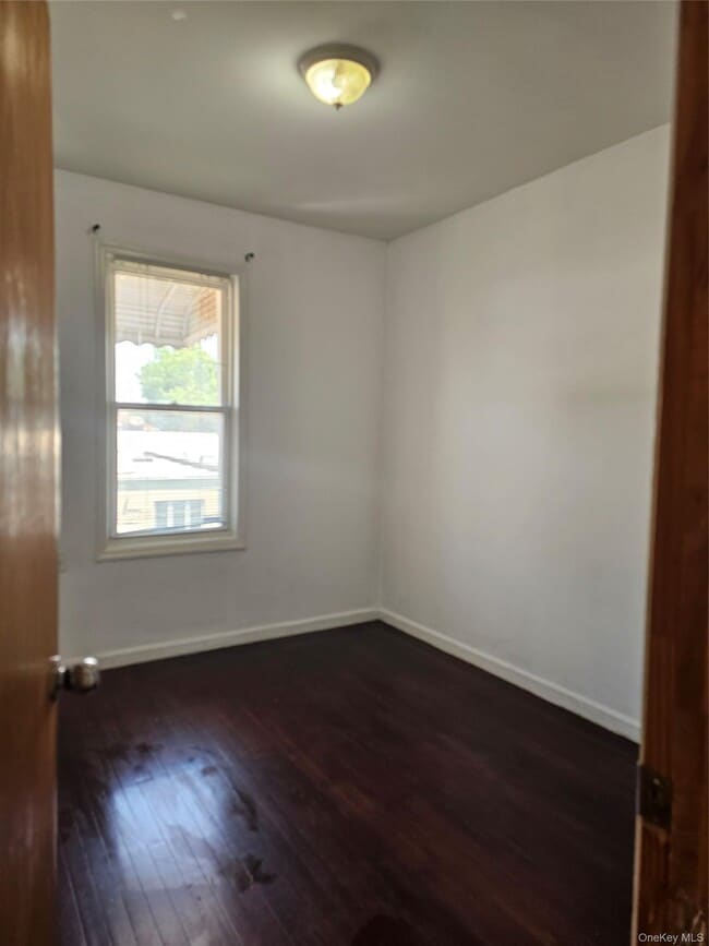 Building Photo - 59-39 57th Rd