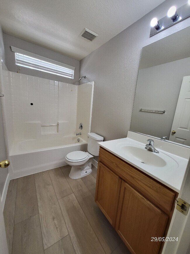 Building Photo - 4095 Sparrow Rock St