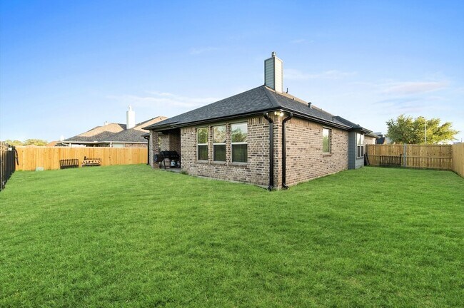 Building Photo - 9707 Highland Pointe Dr