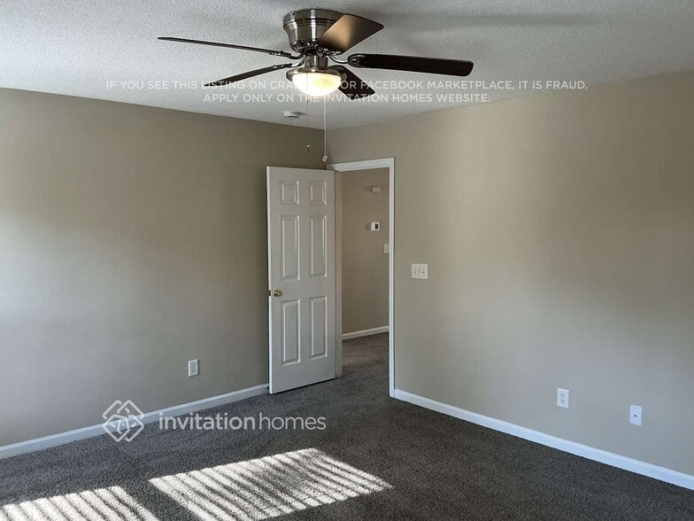 Building Photo - 314 Rondelay Dr