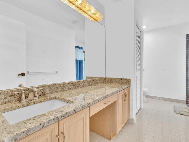 Building Photo - 3715 Starboard Ave