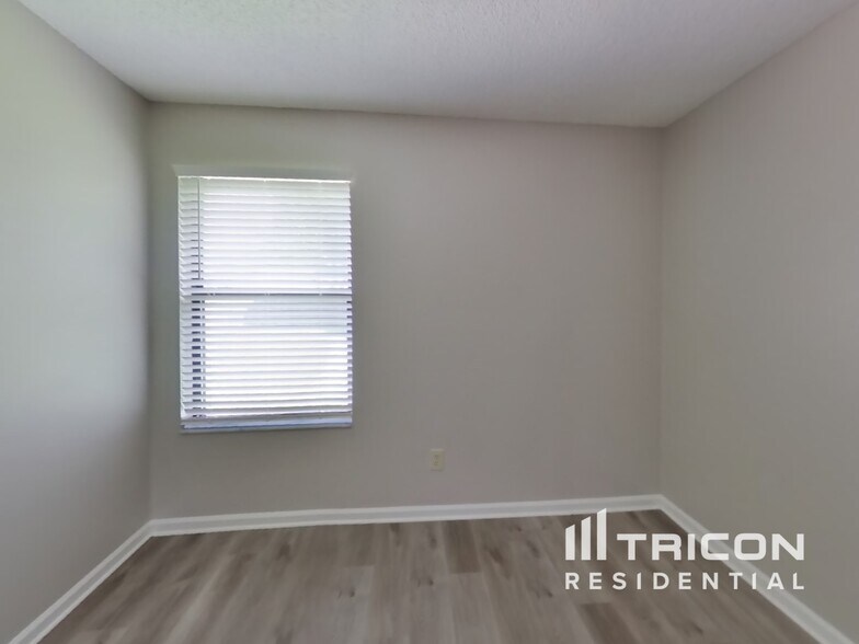 Building Photo - 3240 Avocet Ln