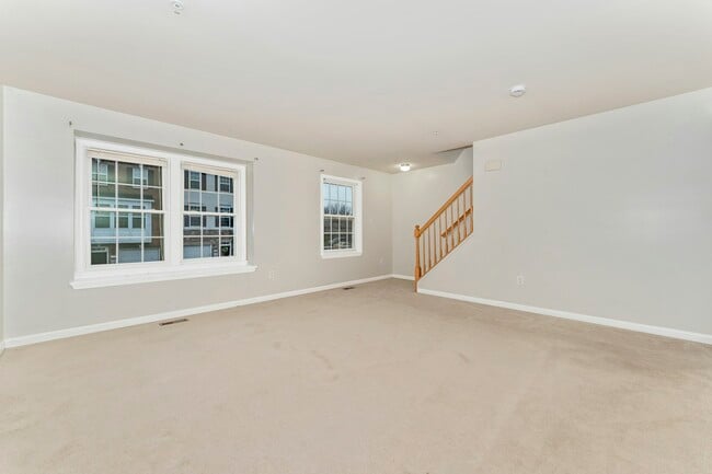 Building Photo - 1119 Frontline Dr