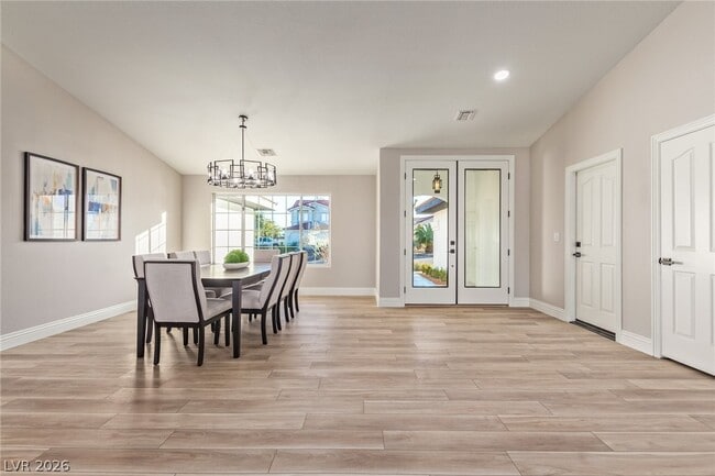 Building Photo - 4785 N Grand Canyon Dr