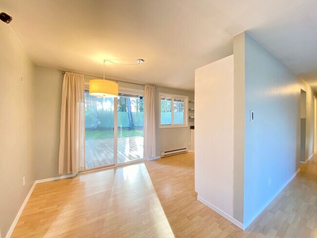 Building Photo - Great Home For Rent