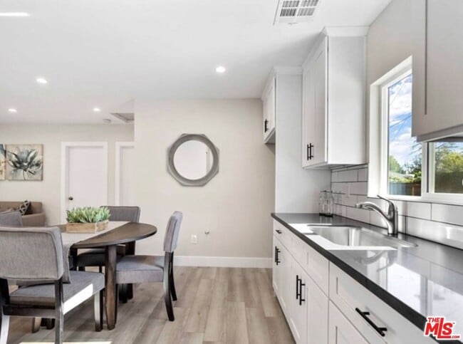 Building Photo - 6651 Aldea Ave