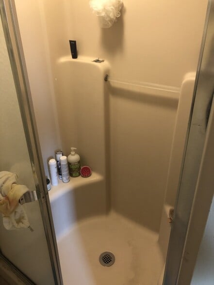 Building Photo - 64 Franklin Ave