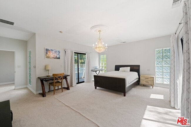 Building Photo - 15656 Crownridge Pl